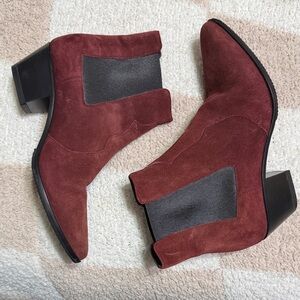Saint Laurent suede pointed booties